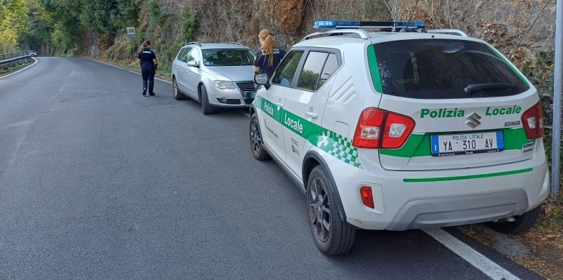 polizia_provinciale__1_.jpg (195 KB)