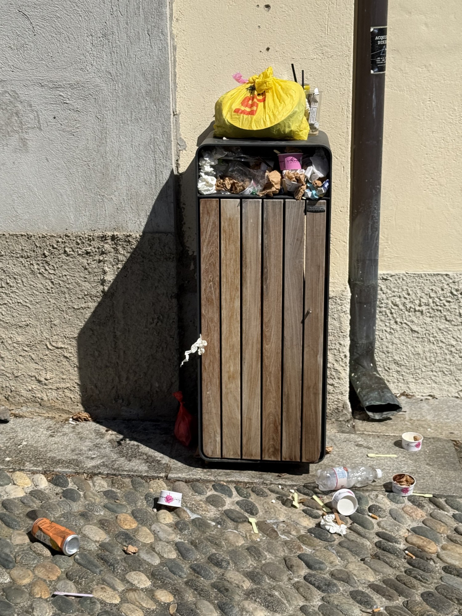 12MtvCestiniTombino.JPG (788 KB)