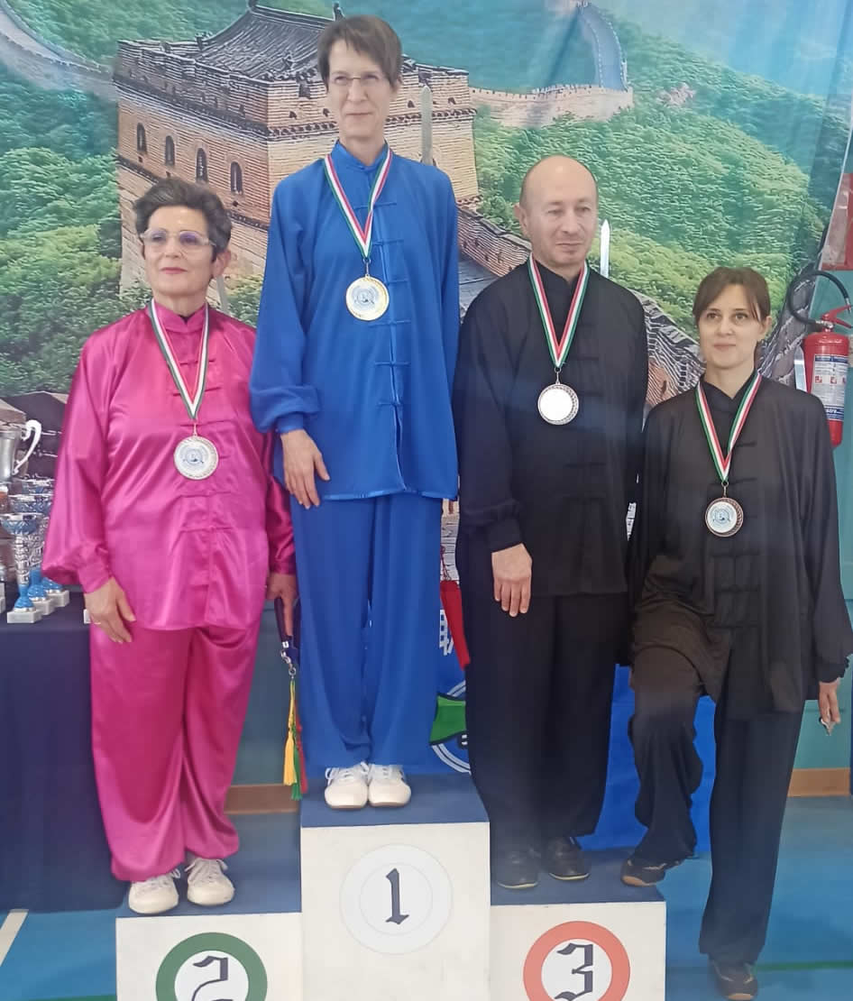 AcademyChineseFoto__6_.jpg (115 KB)