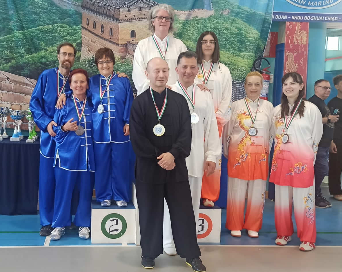 AcademyChineseFoto__7_.jpg (142 KB)