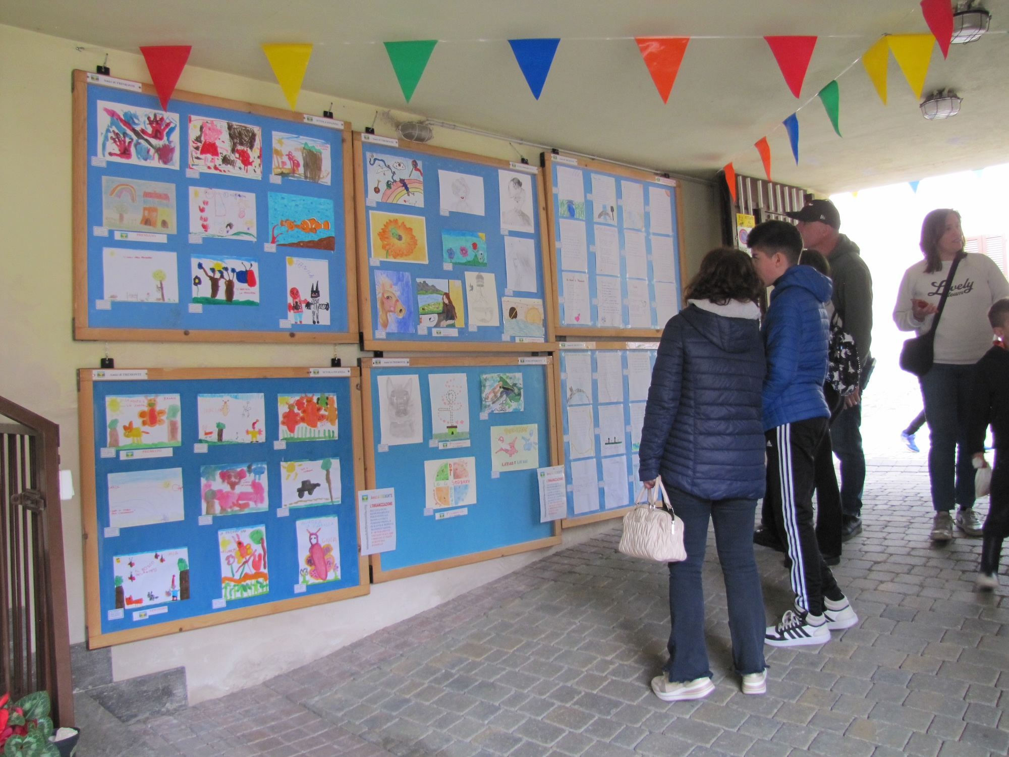 BorgoTremonteFesta2.jpg (805 KB)