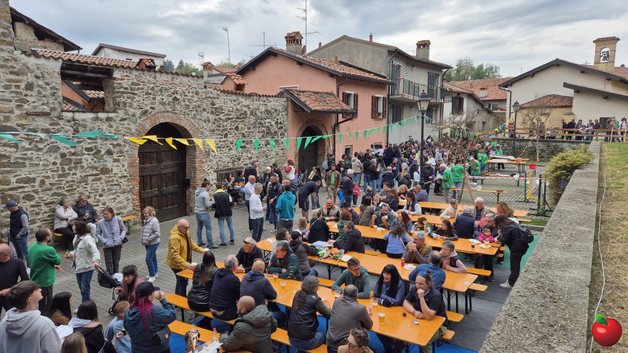 BorgoTremonteFestaAnnuale__9_.jpg (564 KB)