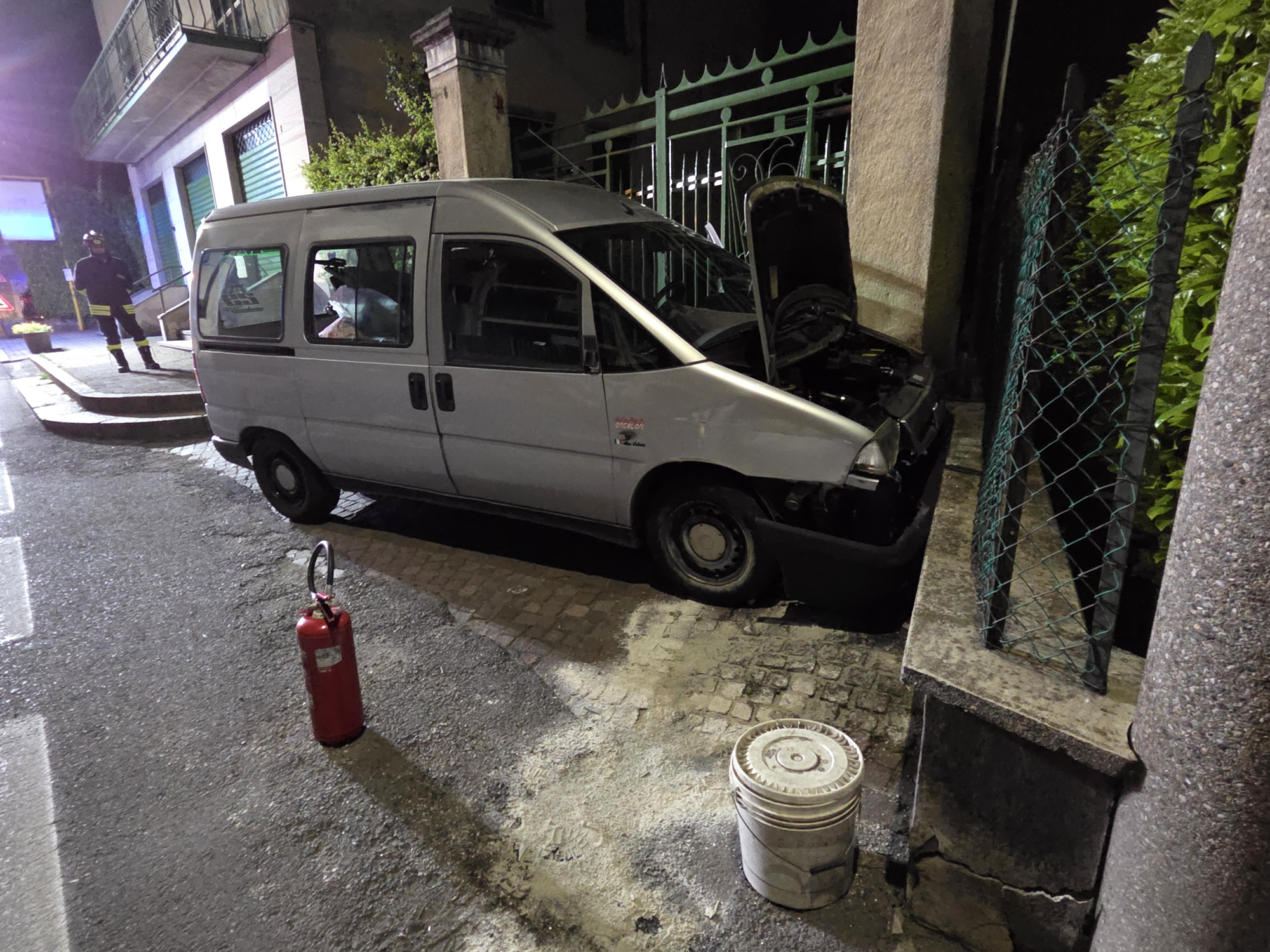 CalcoIncidenteSchianto2.jpg (993 KB)