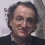 Le spine di Gaza si riflettono in un cielo insanguinato