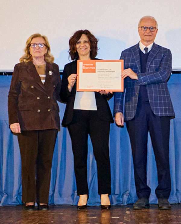 ElemasterGroupGiovani1.jpg (260 KB)