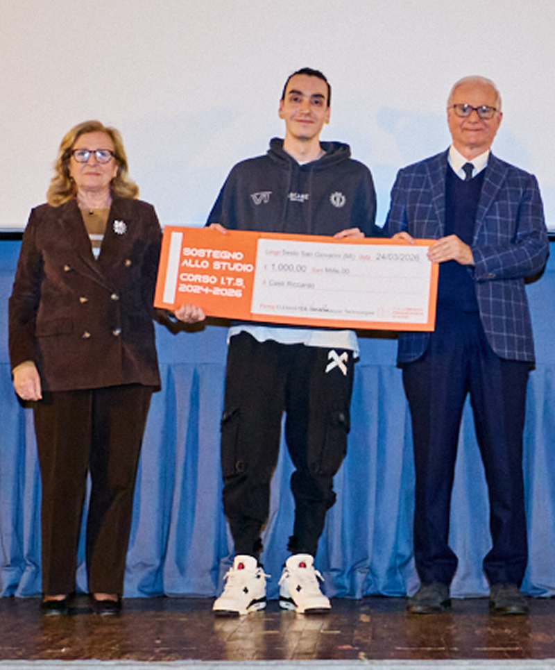 ElemasterGroupGiovani2.jpg (372 KB)