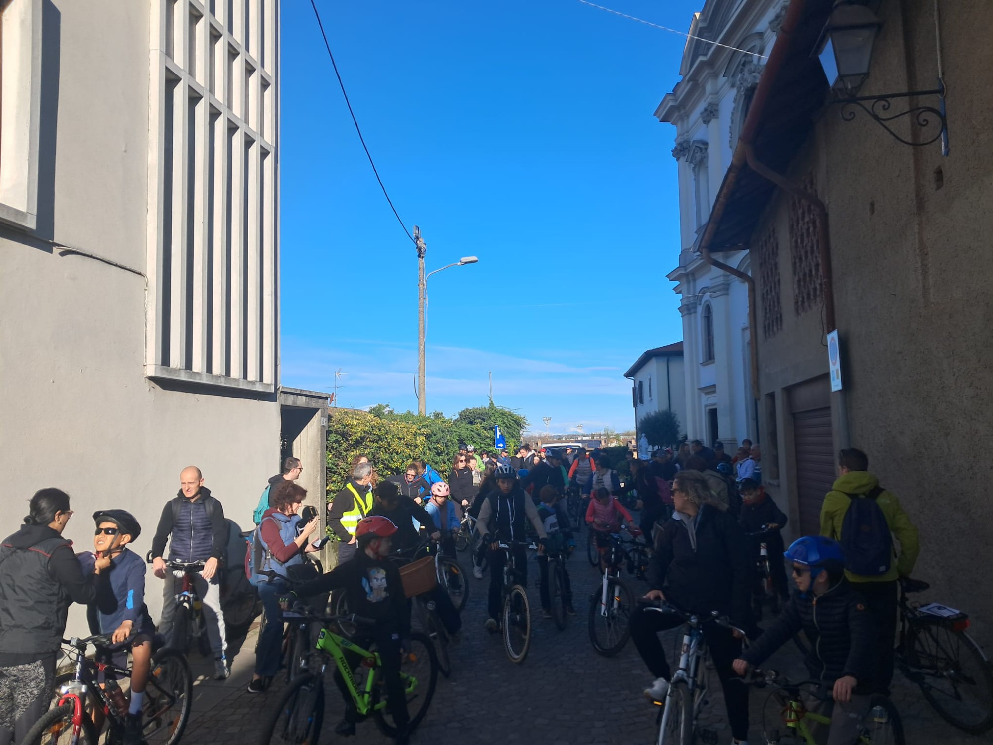 GiroSetteSepolcri2.jpg (405 KB)