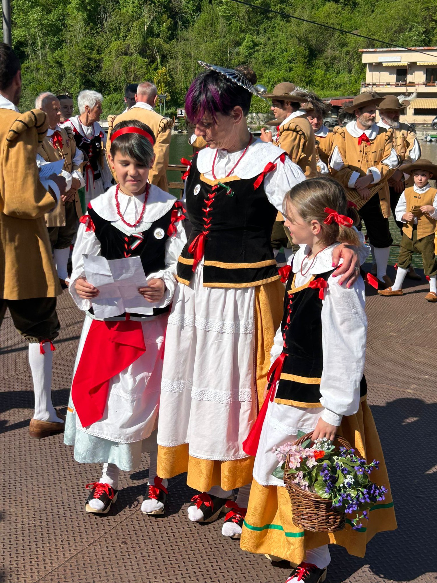 Imbersago_La_Brianzola4.jpeg (799 KB)