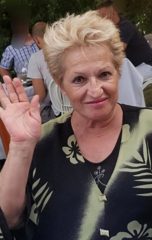 KatyInfermieraRicord1o.jpg (82 KB)