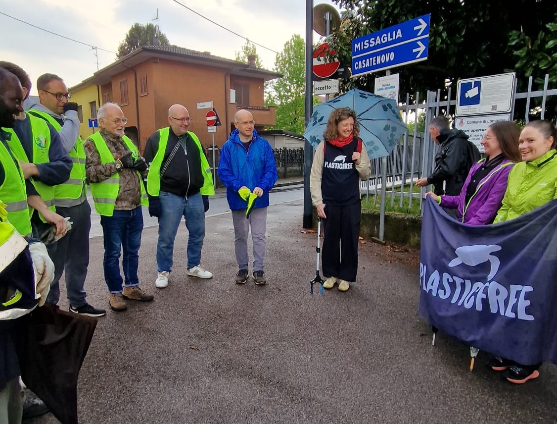 Lomagna_Plasticfree6.jpeg (406 KB)