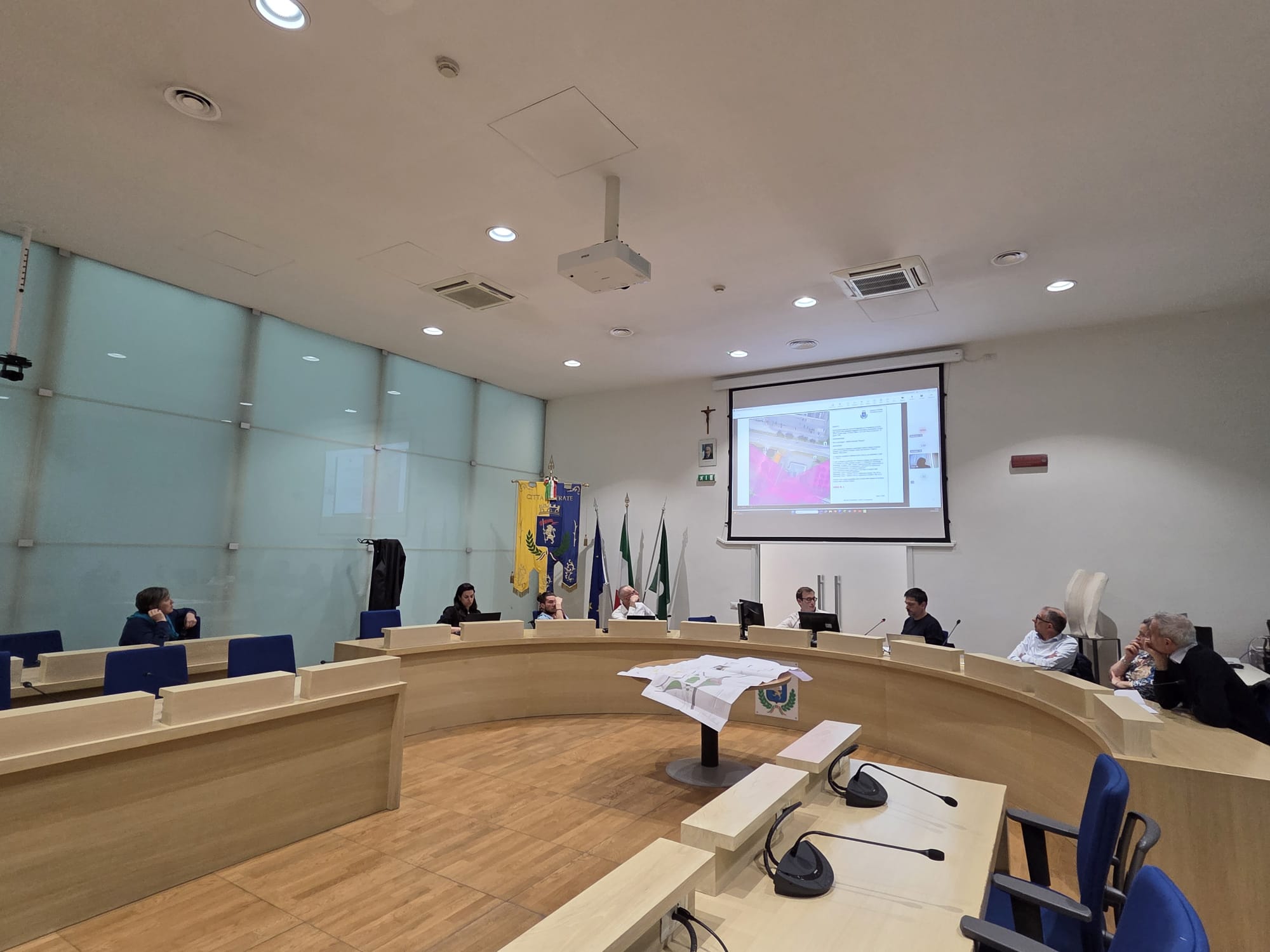 MerateCommissioneTerritorioRotonda4.jpg (191 KB)