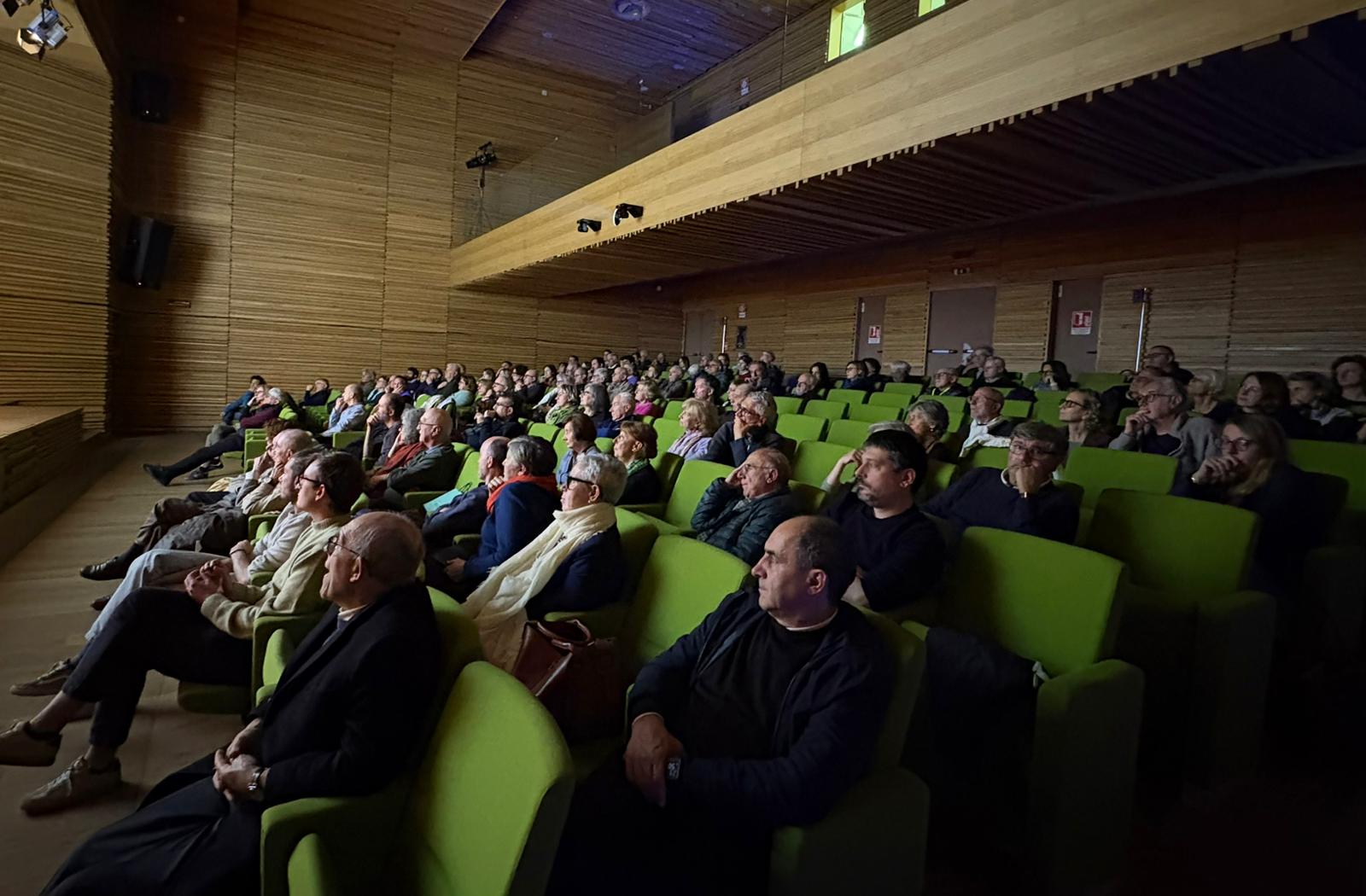 MerateSerataClimaConfeerenza2.jfif (170 KB)