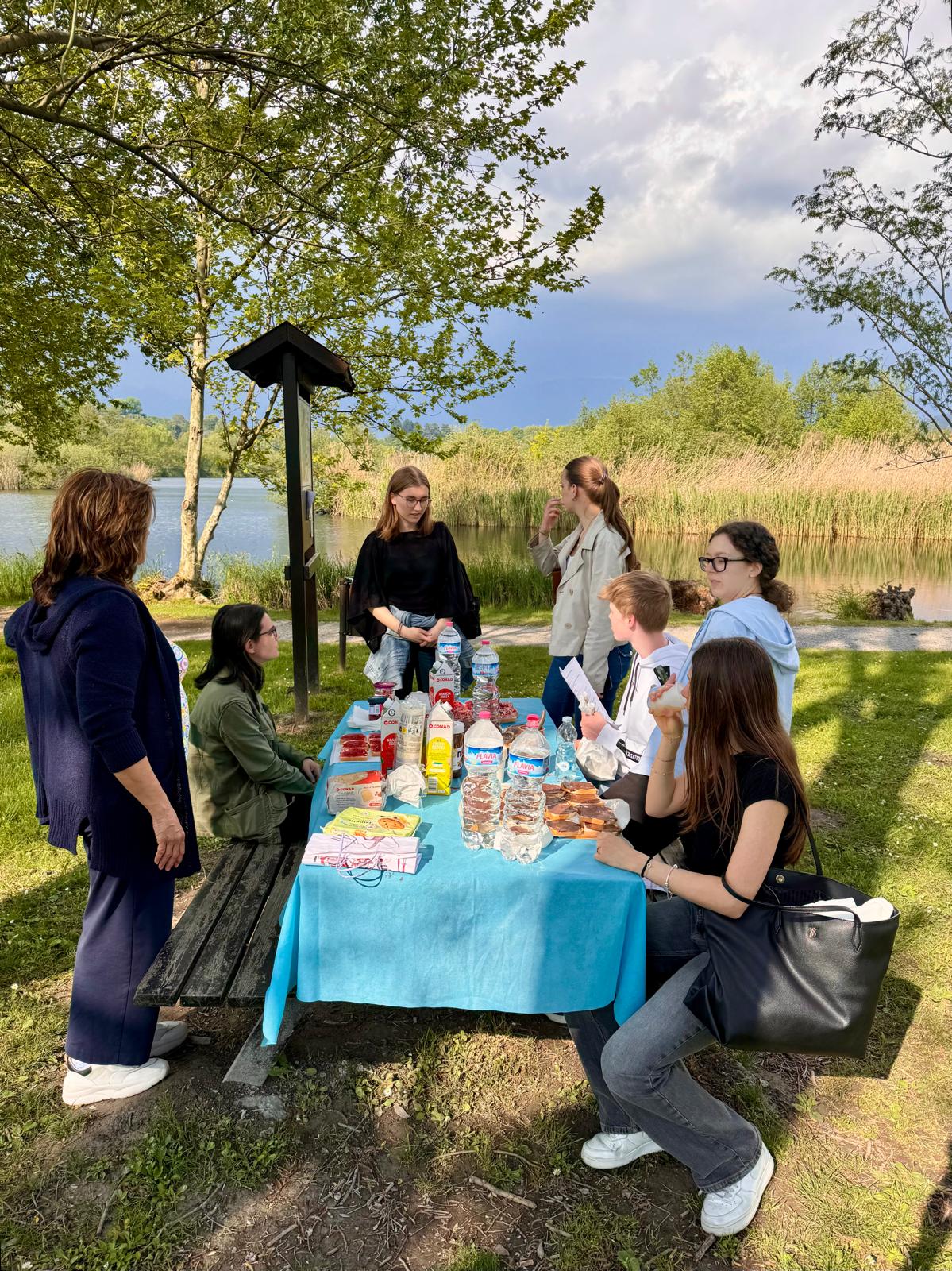 MerateStudentiErasmusLiceo7.jfif (489 KB)