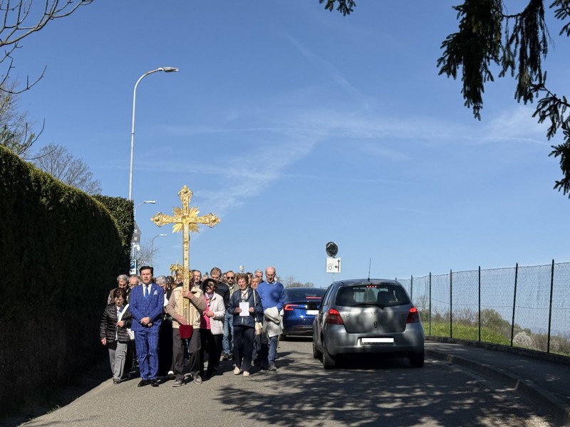 MtvPezzoAuto1.jpg (97 KB)