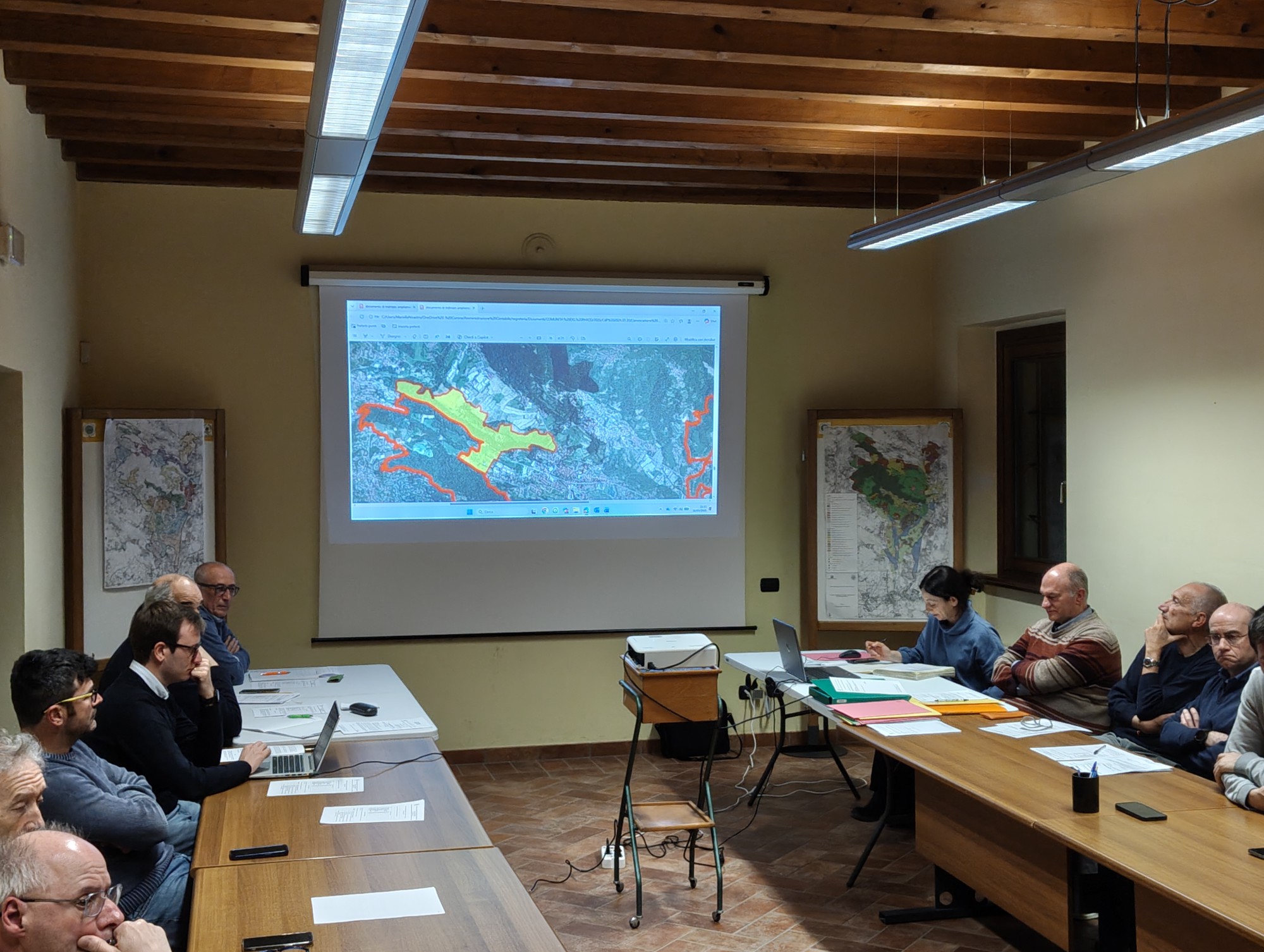 MtvSedutaParcoCurone__3_.jpg (498 KB)