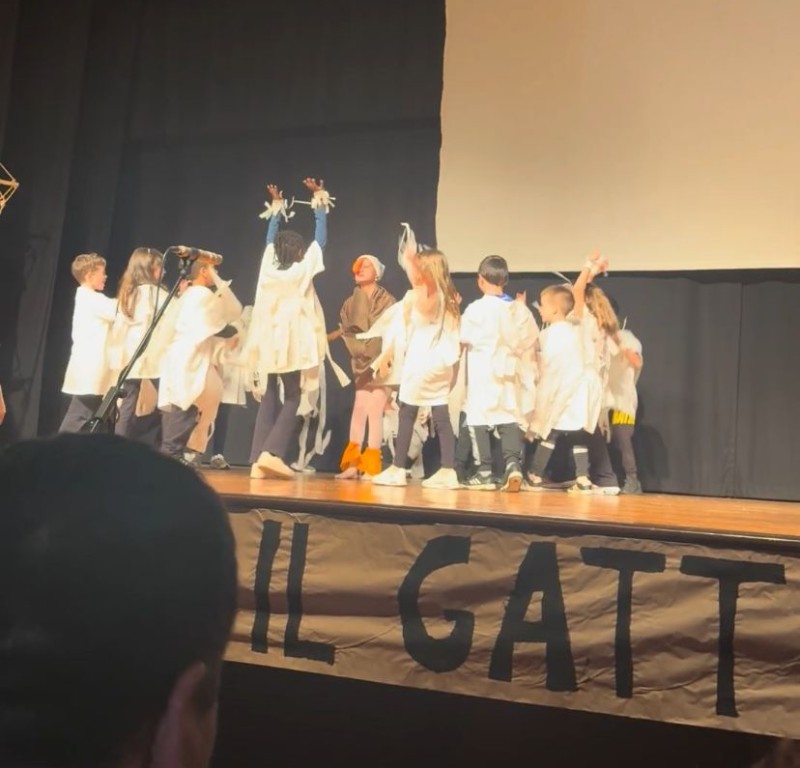 Musical_Lomagna6.jpeg (80 KB)