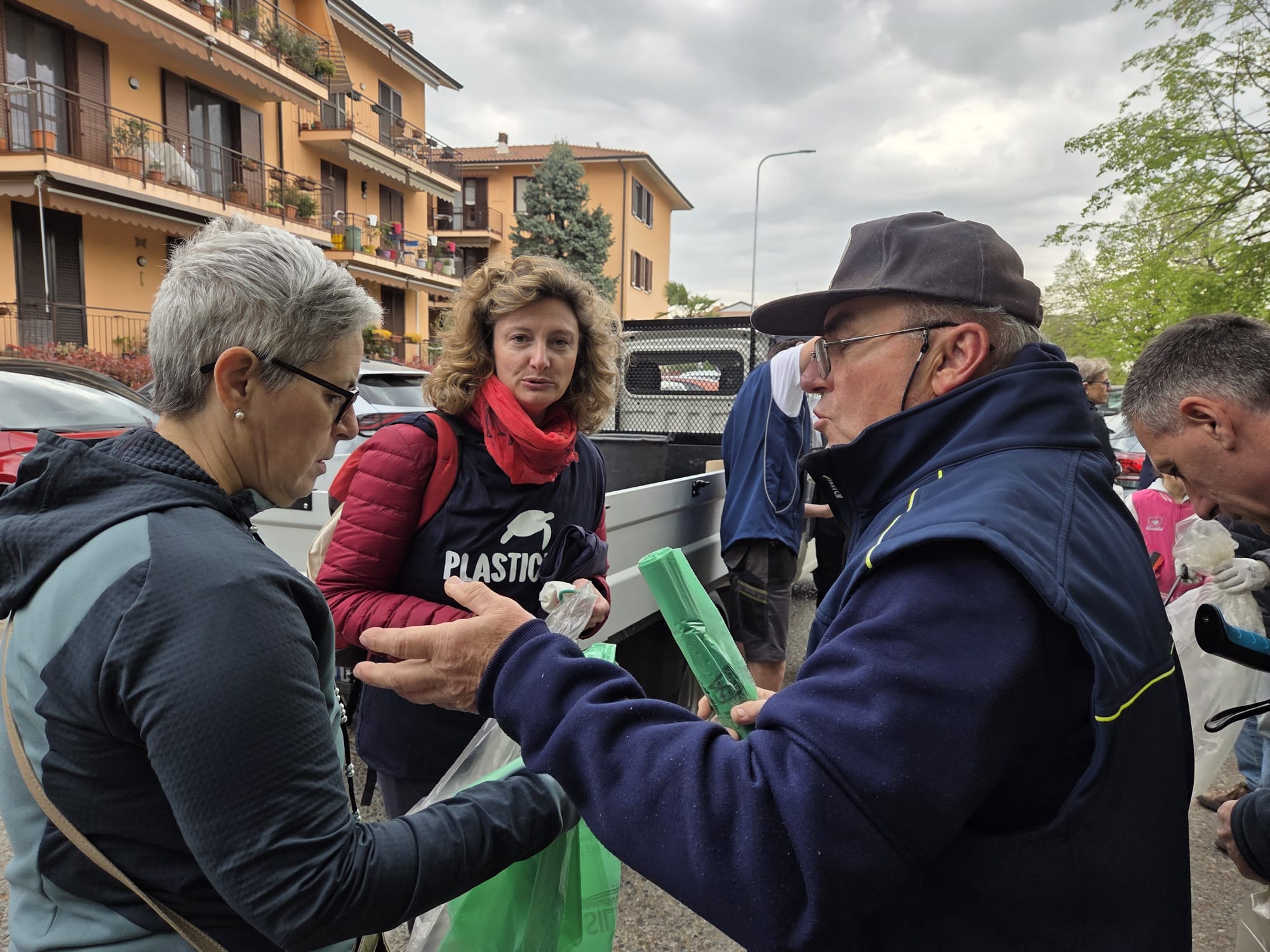 NovatePlasticFree1.jpg (357 KB)