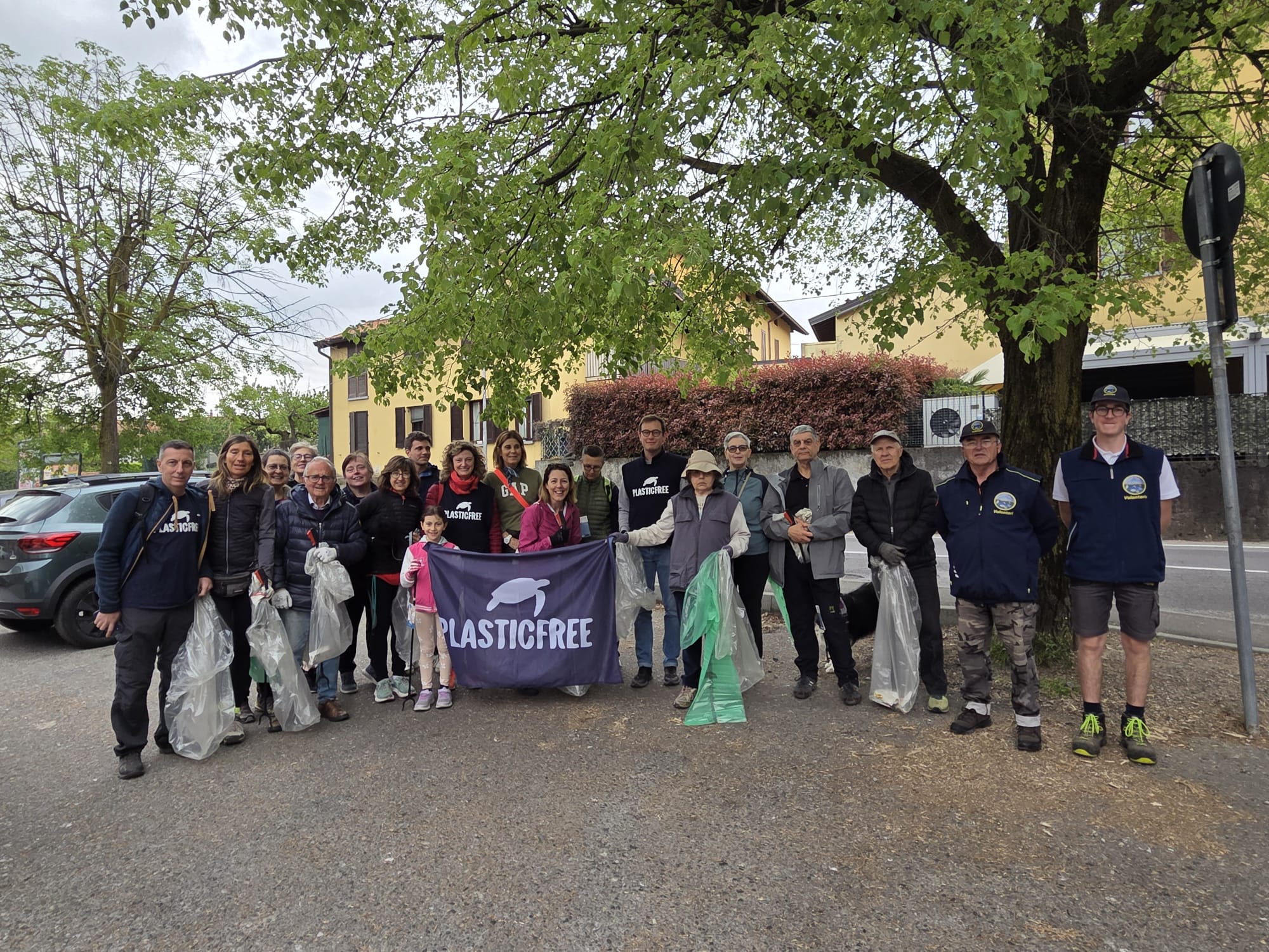 NovatePlasticFree4.jpg (647 KB)