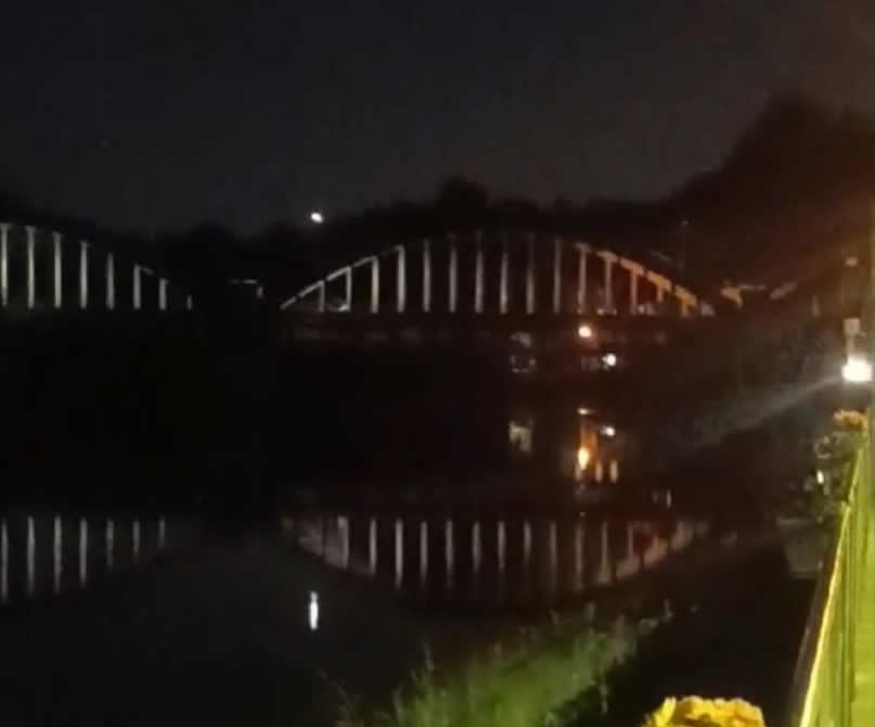 PonteBrivioChiusura.jpg (20 KB)