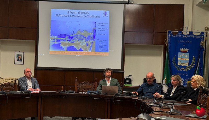 Ponte_brivio_assemblea2.jpg (83 KB)