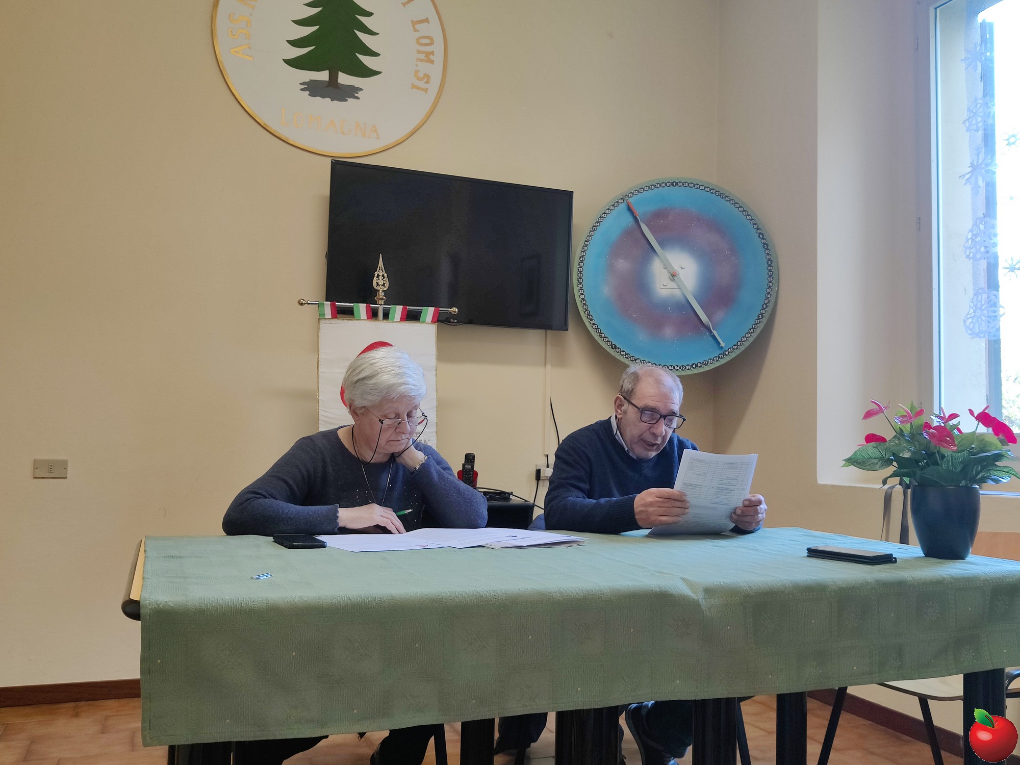 1LomagnaAssembleaAido.JPG (473 KB)