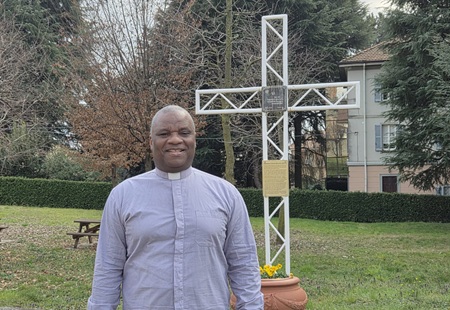 DonEmmanueleMerate1PRIMA.jpg (81 KB)