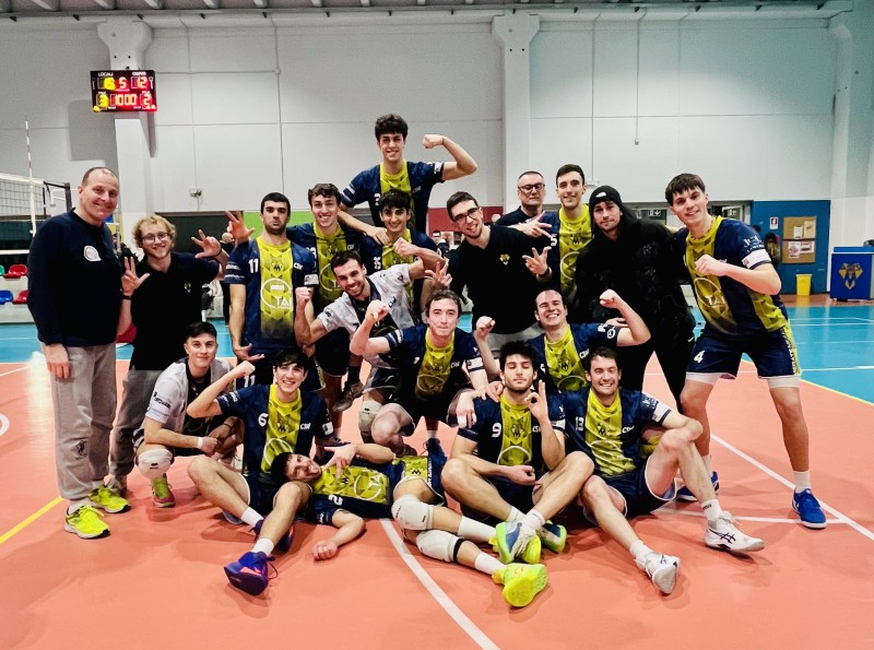 MeratevsAlmevilla.jpeg (135 KB)