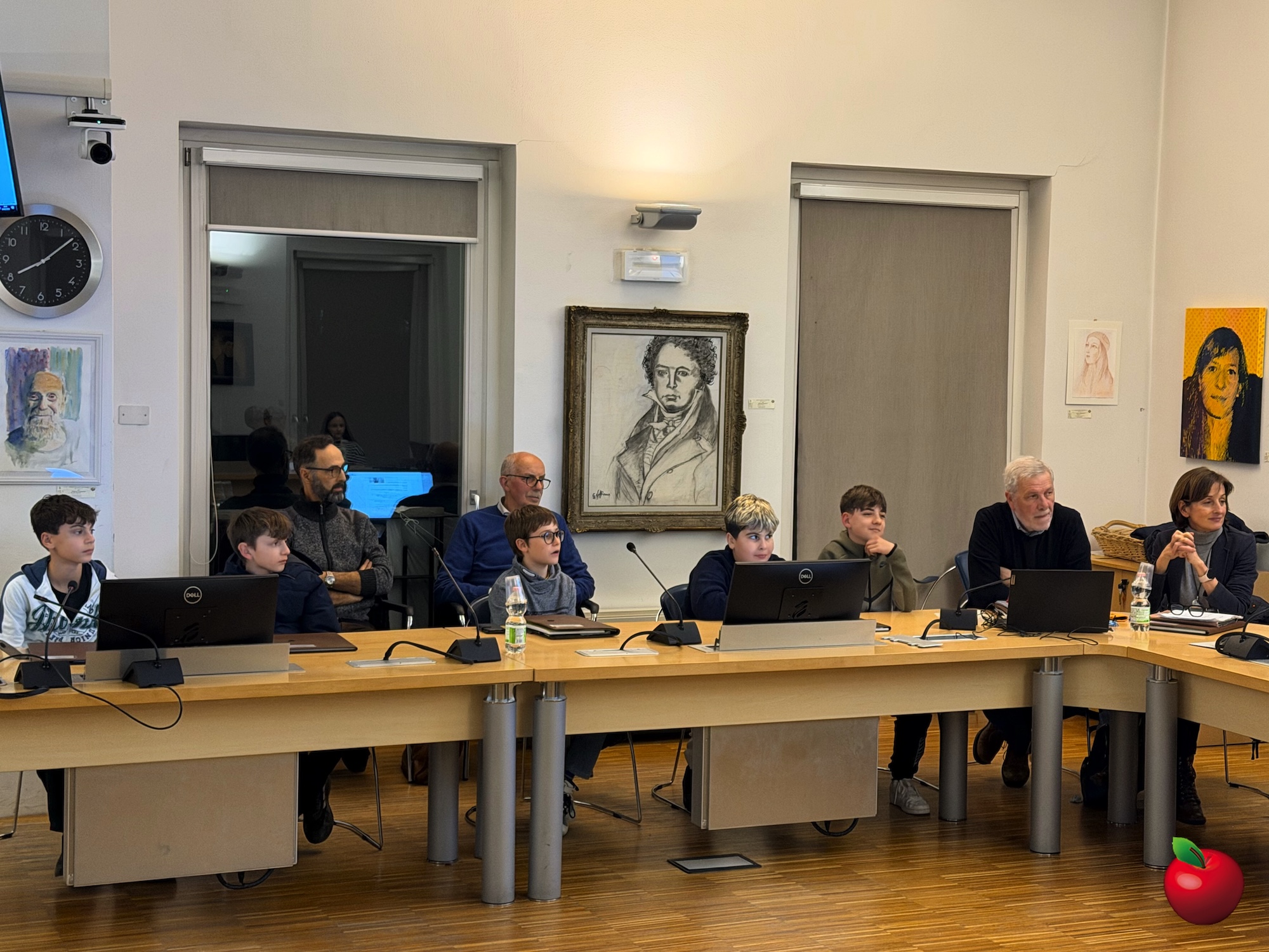 Olgiate_insediamento_ragazzi4.jpg (857 KB)