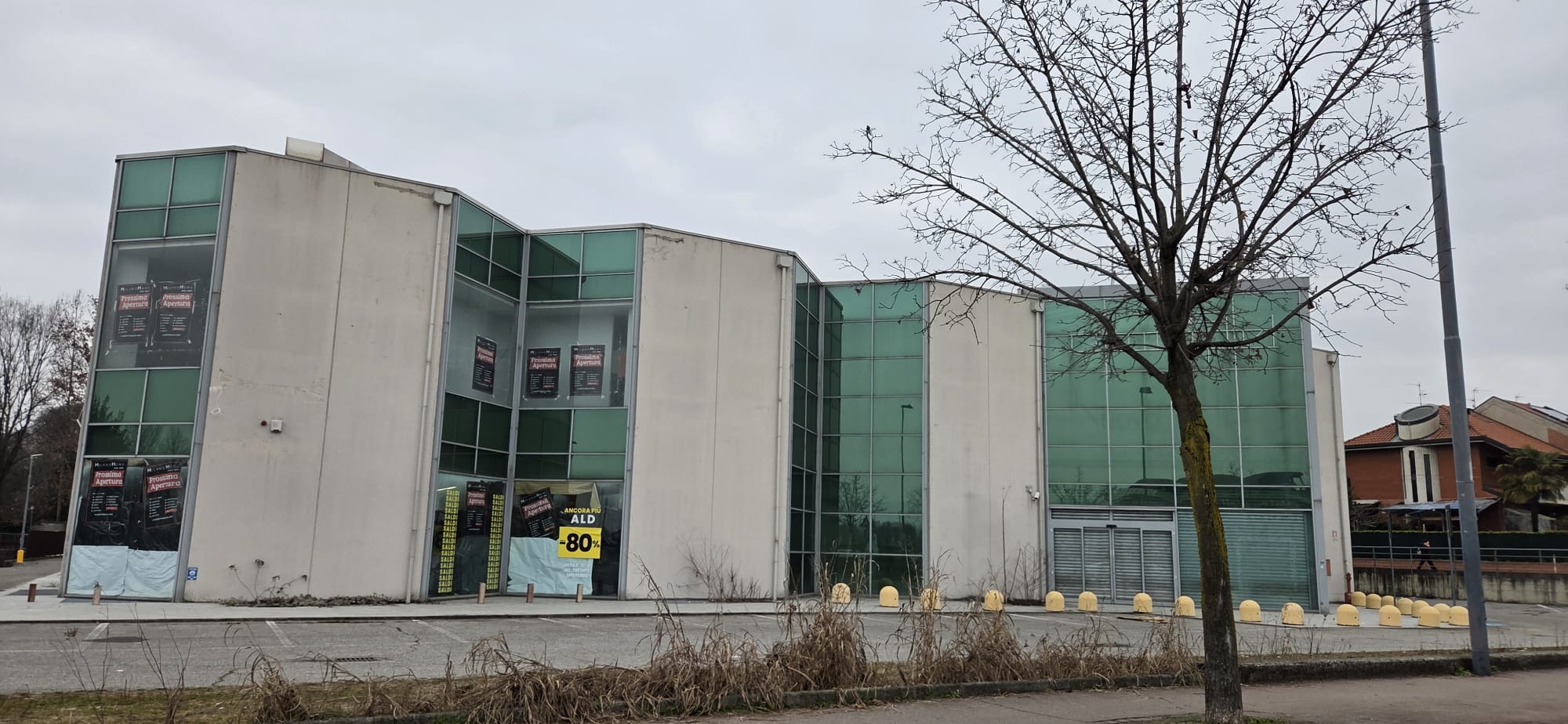 OsnagoStabileStore.jpg (268 KB)