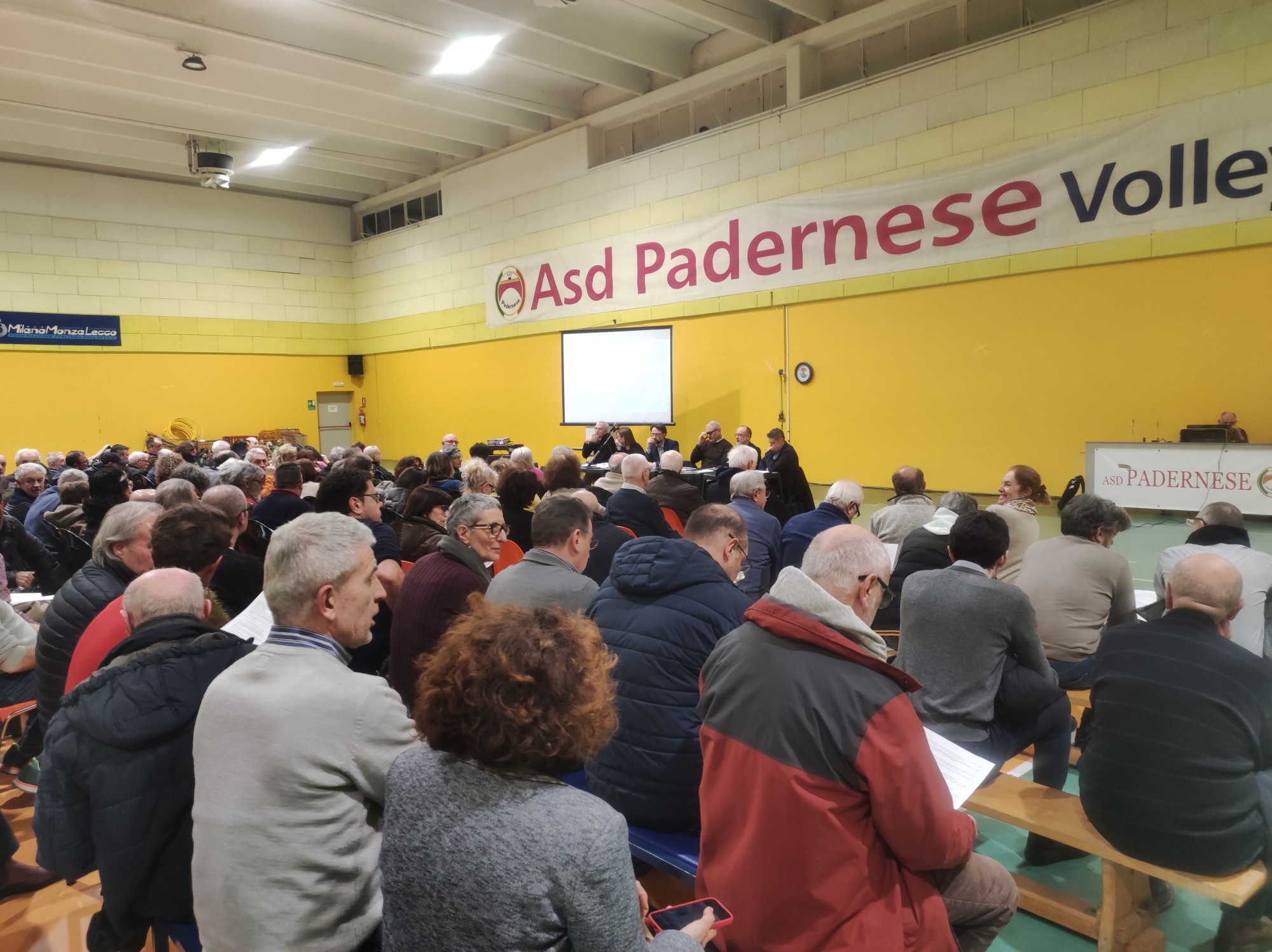 Paderno_assemblea_ponte__1_.jpg (458 KB)