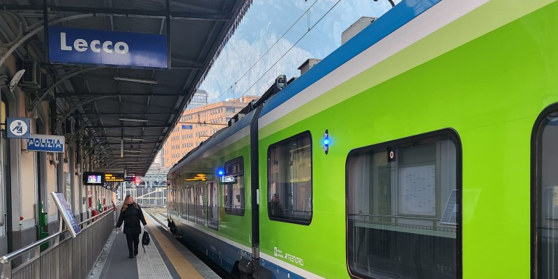 TRENIRITARDO.jpg (149 KB)