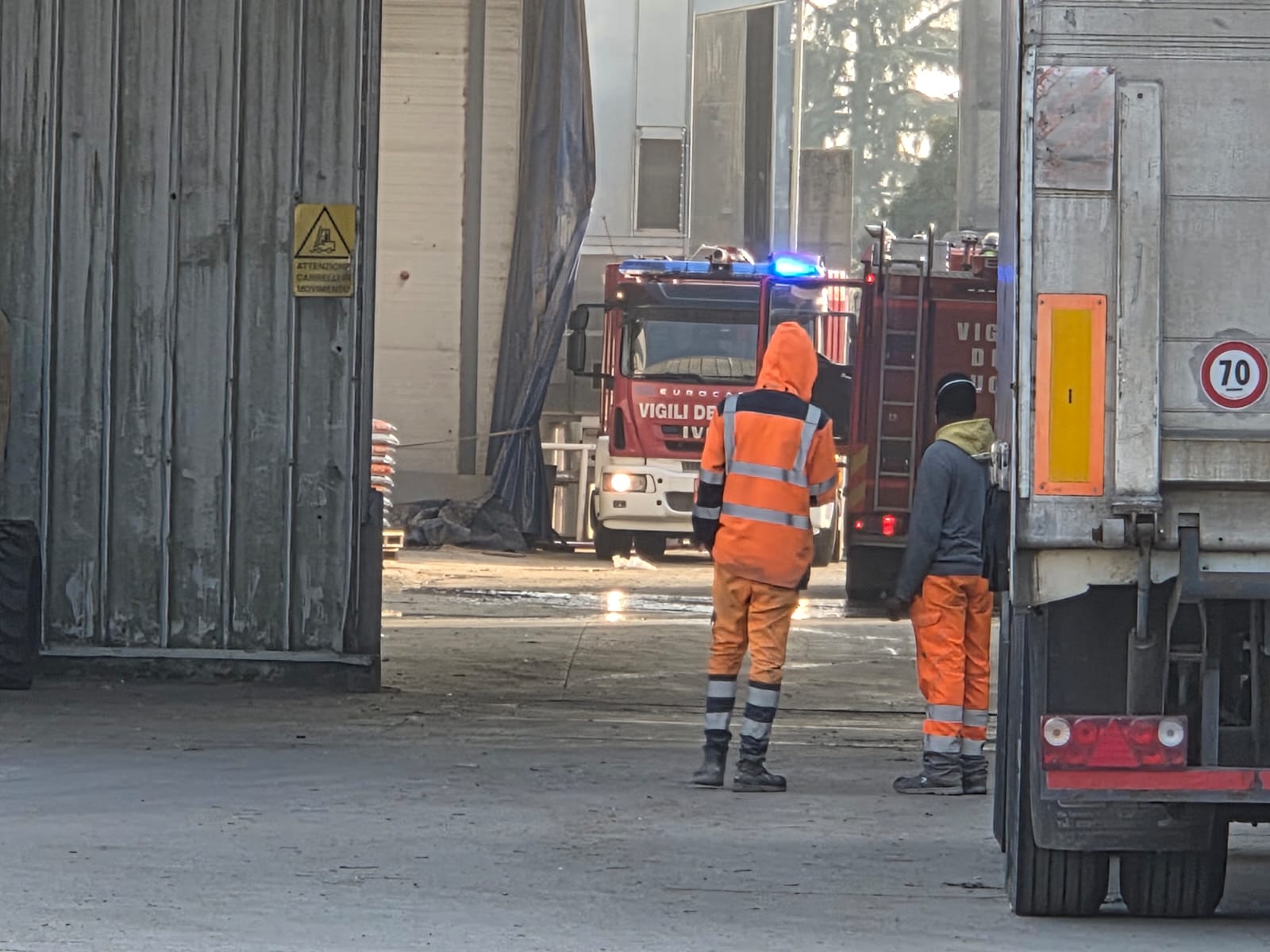 incendidelcurto1.jpg (200 KB)