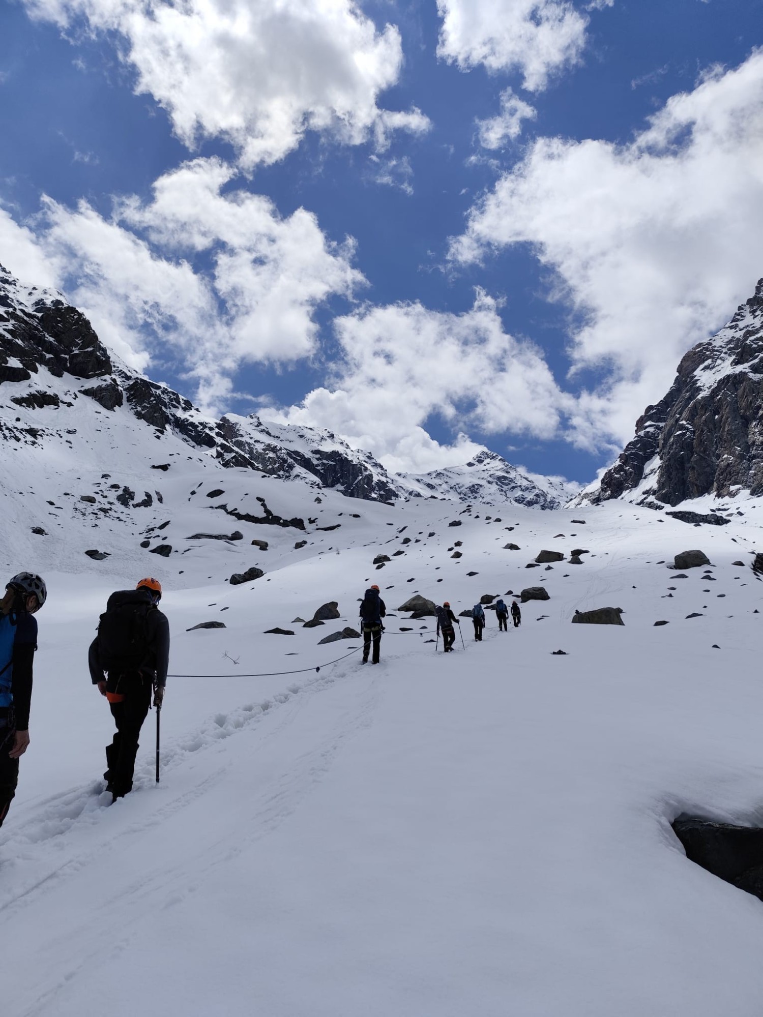 Calco_mountain_accademy3.jpg (385 KB)