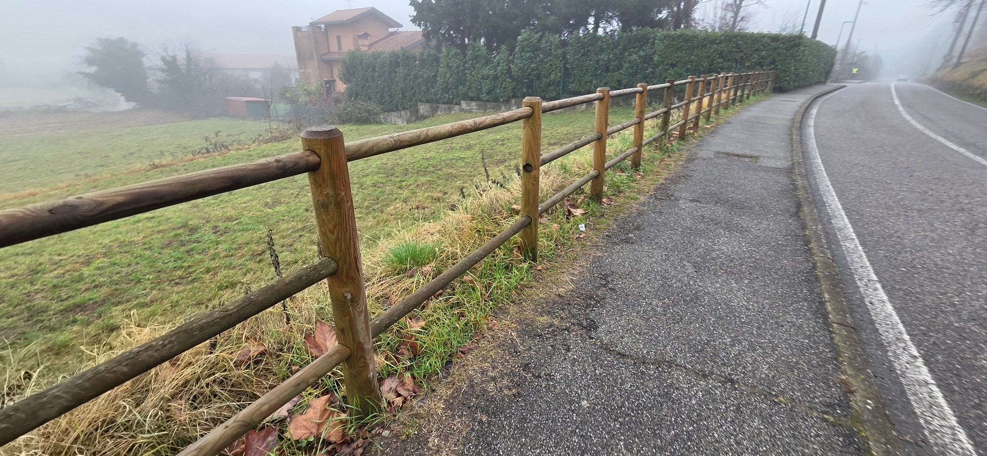 CassinaStaccionataRotta_11.JPG (723 KB)