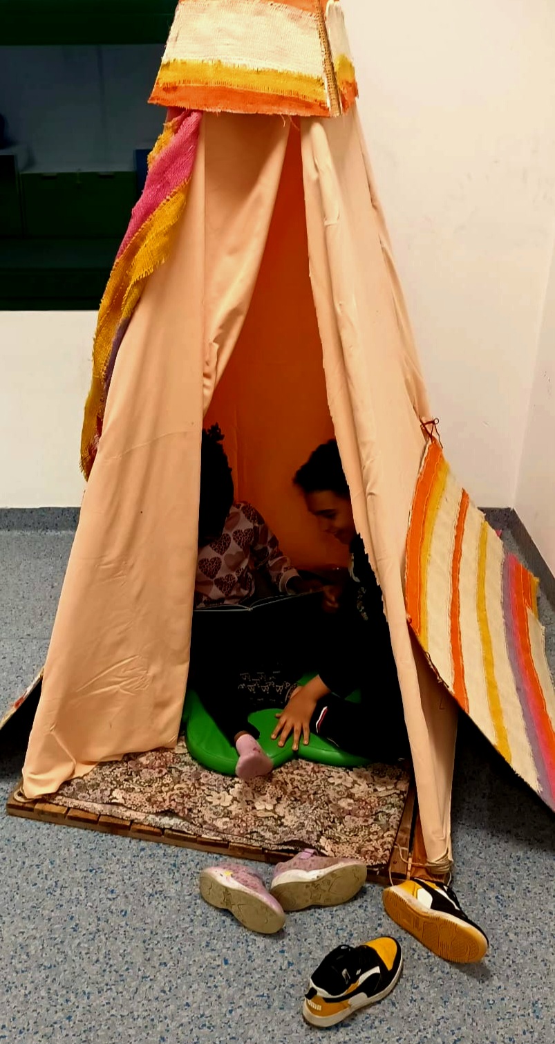 CdR_Young_-_2.jpg (333 KB)