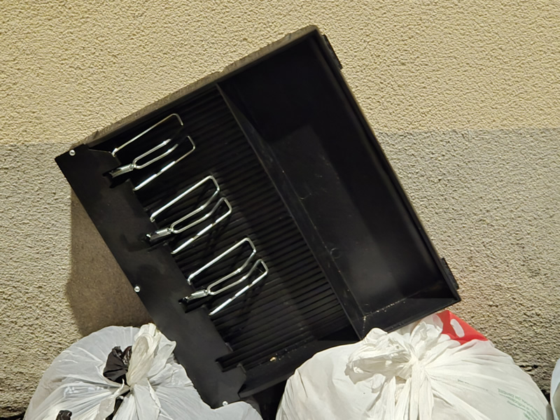 MerateRitrovamentoCassetta1.jpg (215 KB)