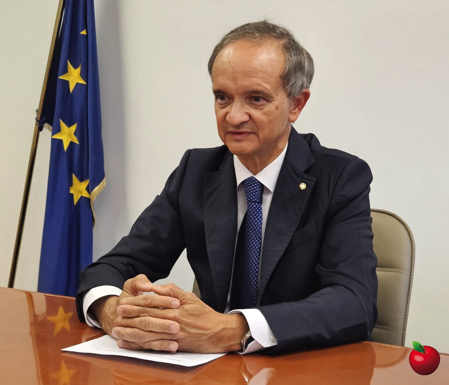 PrefettoLeccoPonta.jpg (325 KB)