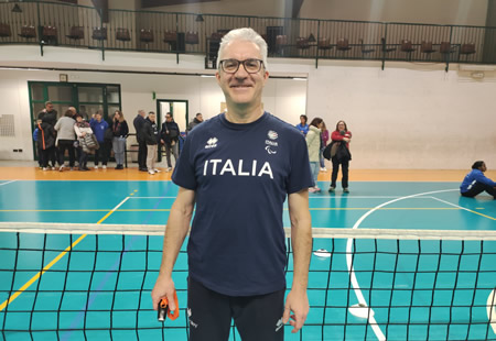 RobbiateSittingVolley__1__primaPRIMA.jpg (49 KB)