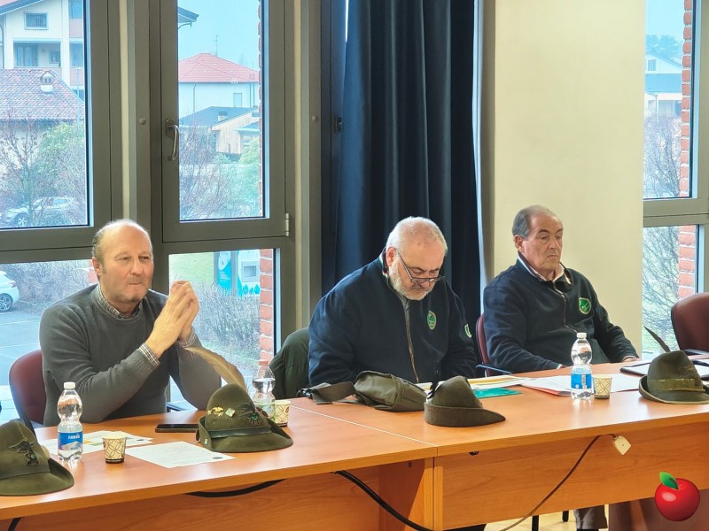 Robbiate_assemblea_alpini6.jpg (116 KB)