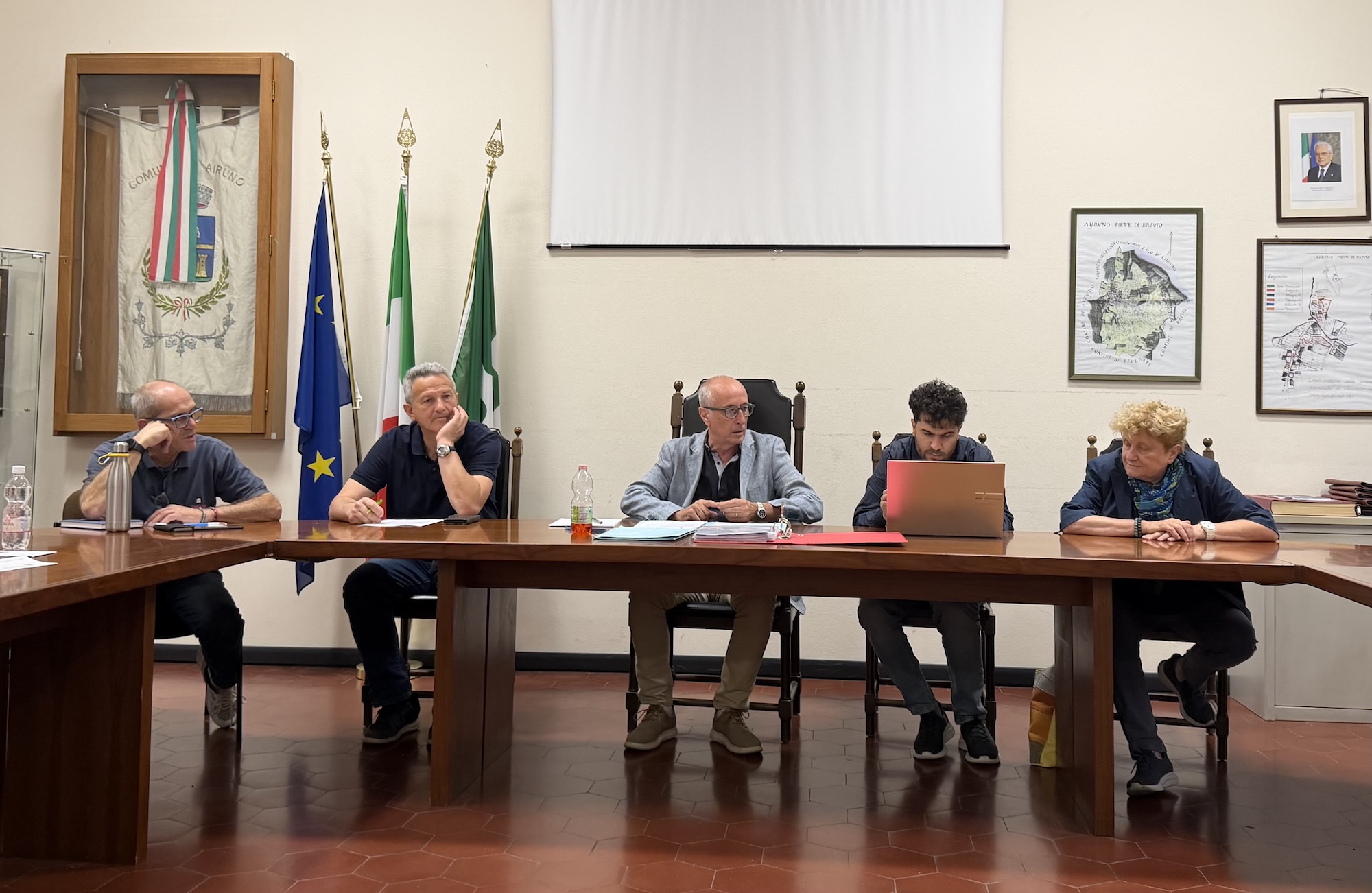 Airuno_cc_tari4.jpeg (682 KB)