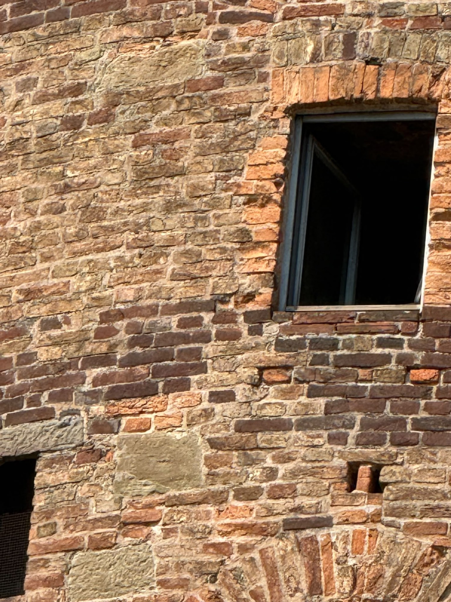 CastelloLavoriLettera__5_.jpg (700 KB)