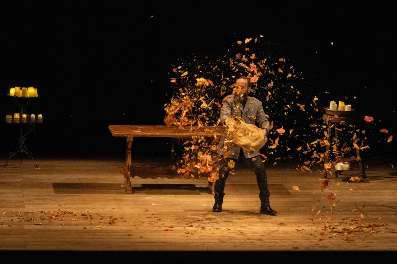 MACBETH4_Bassa.jpg (97 KB)