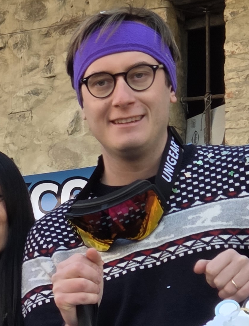 MattiaSalvioniDecibie_.jpg (239 KB)