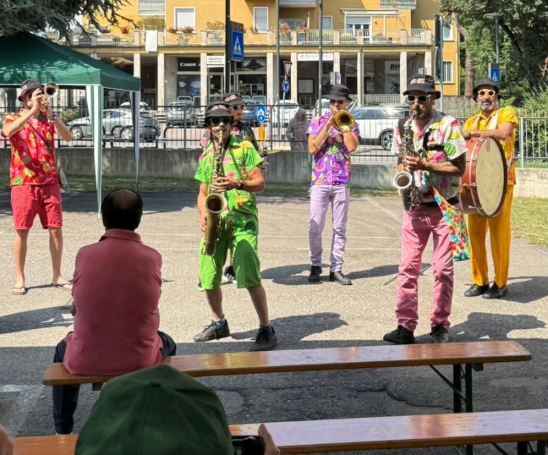 Merate_festa_cdd4.jpeg (161 KB)