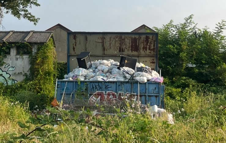 PadernoStazioneRifiuti.jpg (71 KB)