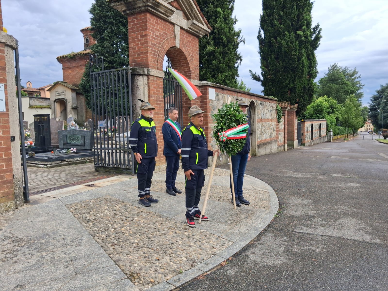 Robbiate2giugno__2_.jpeg (381 KB)