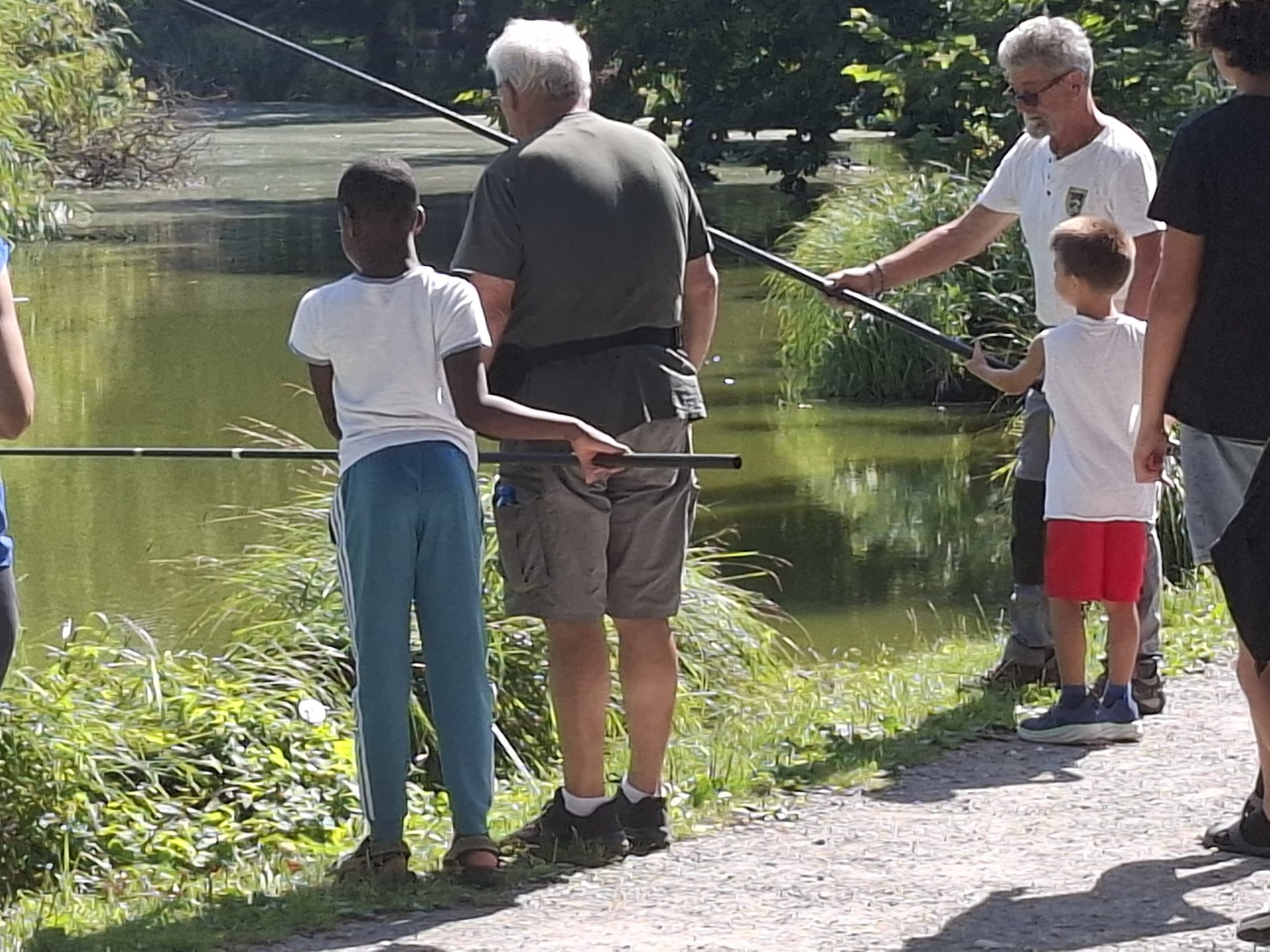 Bimbi_pesca_sartirana11.jpeg (867 KB)