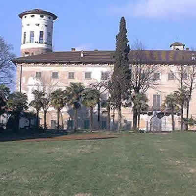 Palazzo Prinetti: ritorno alle origini per uscire dall’impasse