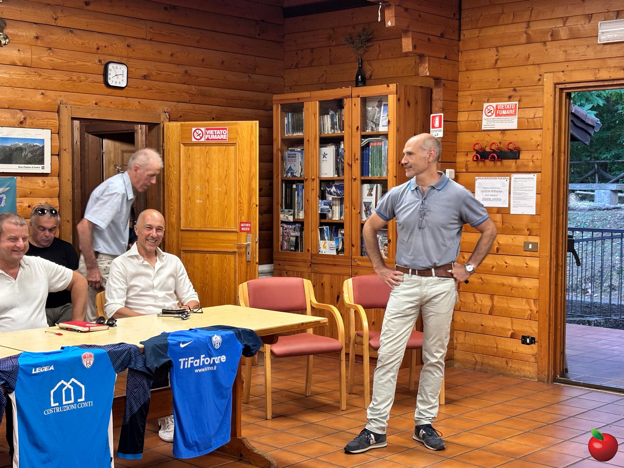 mtv_presentazione_squadra__1_.jpg (789 KB)