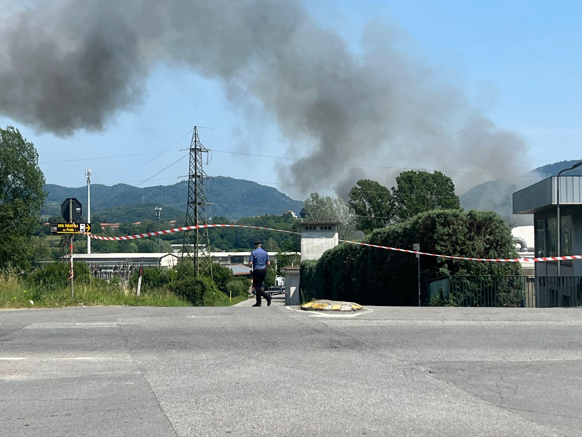 BeverateAziendaIncendio3.jpg (549 KB)